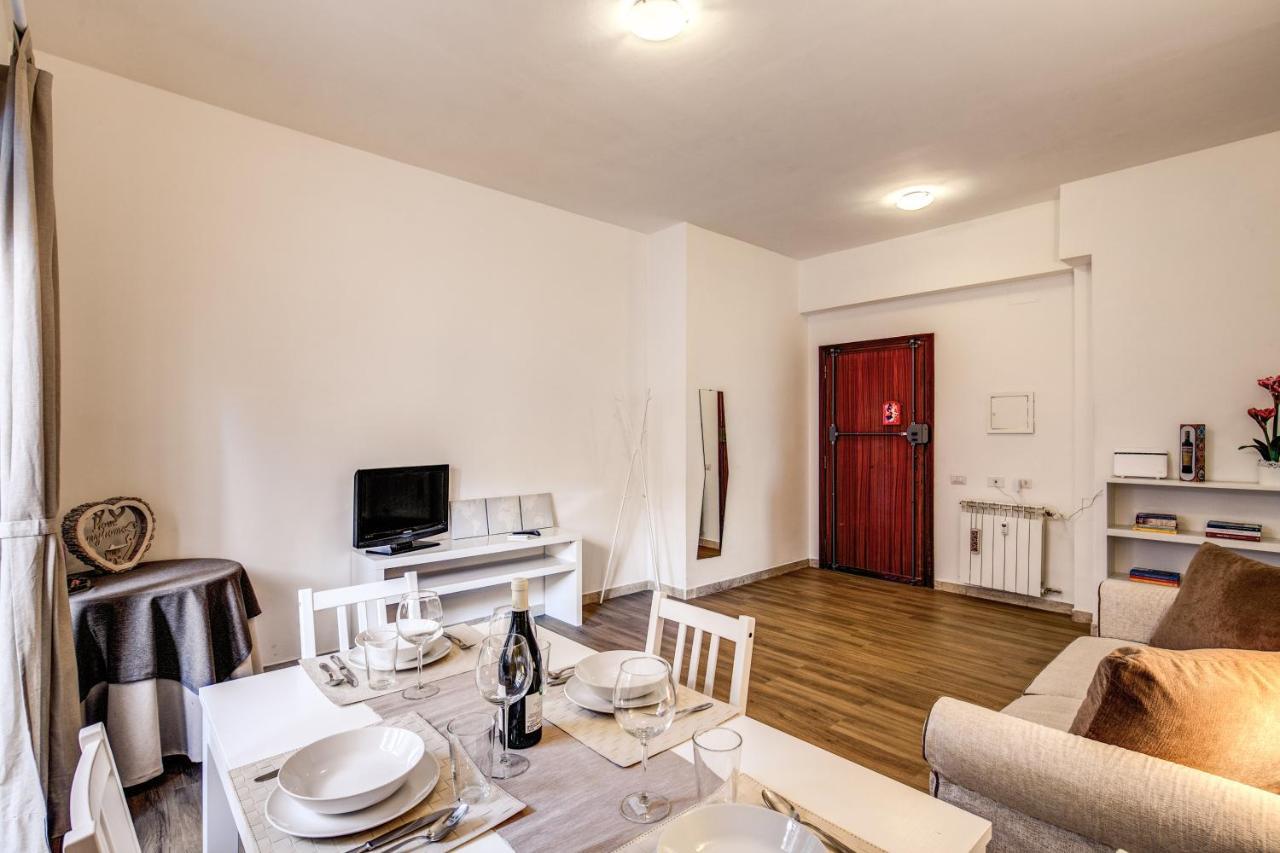 Aura Paradise Apartment Rome Exterior photo